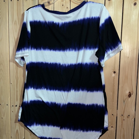 LuLaRoe Purple White Striped Shirt M - Picture 2 of 5